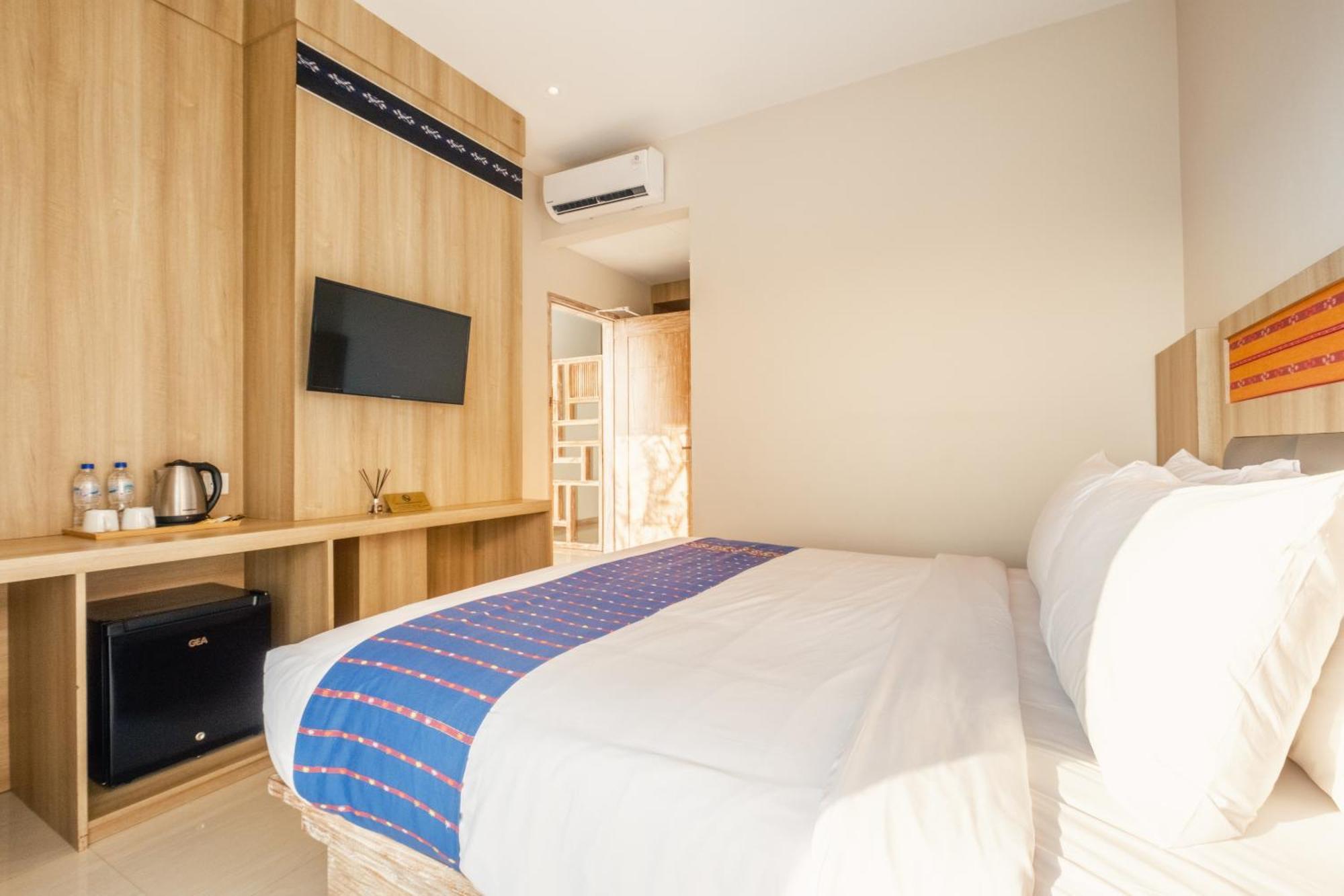 Dejavu 2.0 Hotel Bajo Komodo Labuan Bajo Zewnętrze zdjęcie