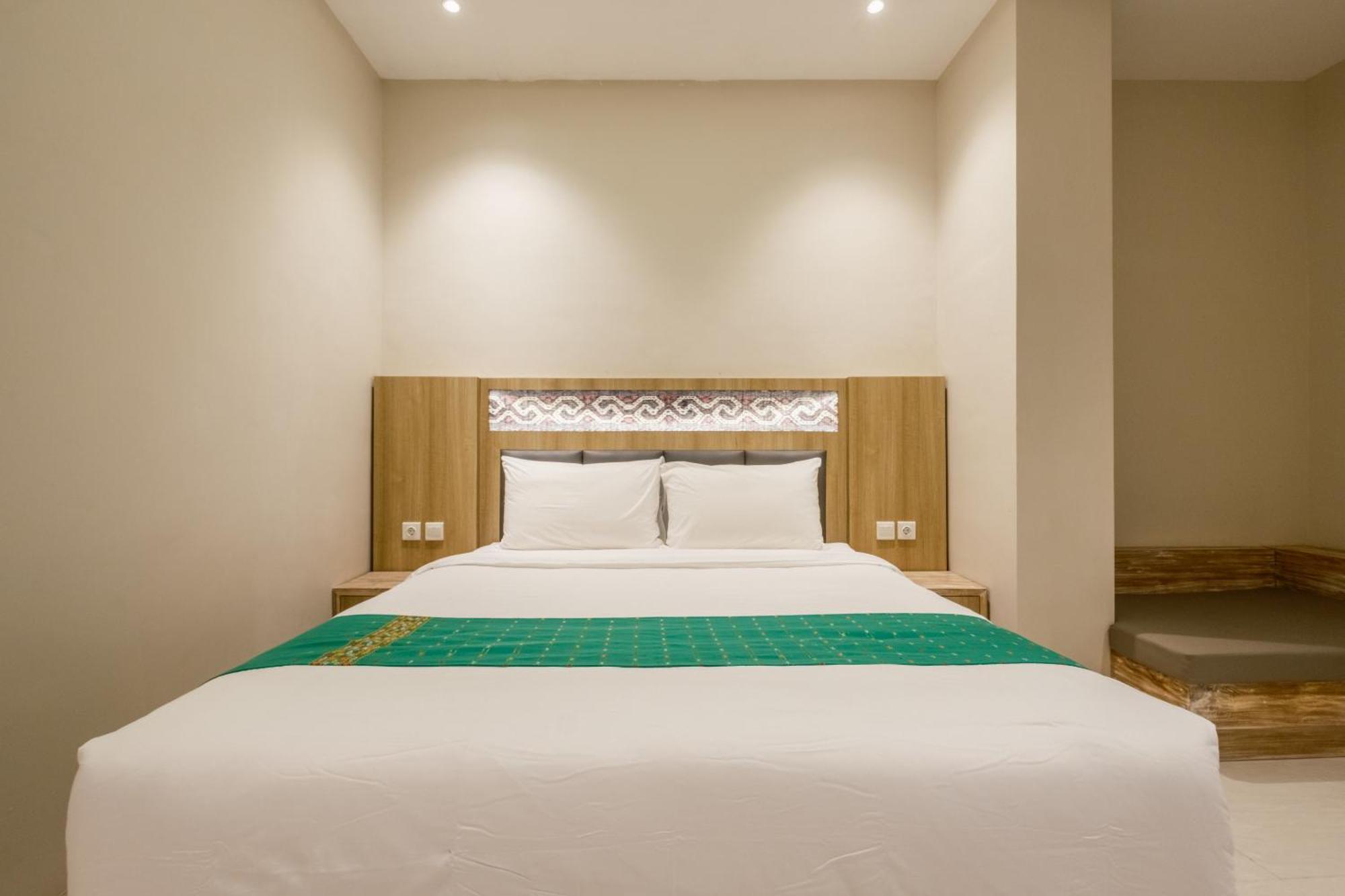 Dejavu 2.0 Hotel Bajo Komodo Labuan Bajo Zewnętrze zdjęcie